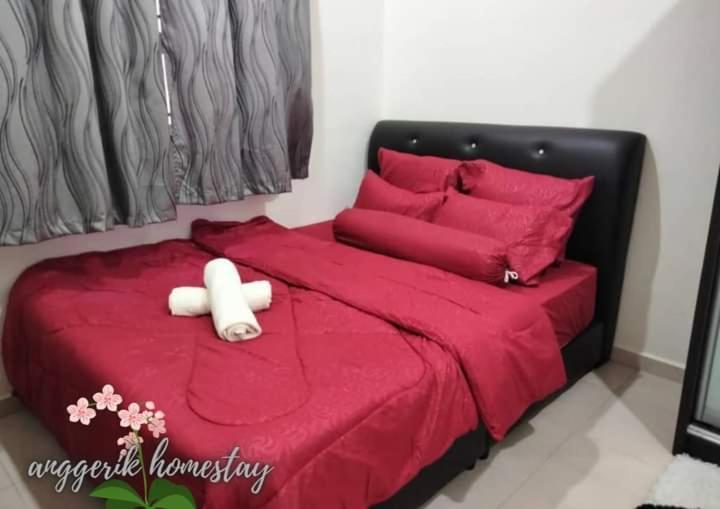 Anggerik Homestay Dungun Kampong Sura Tengah 外观 照片