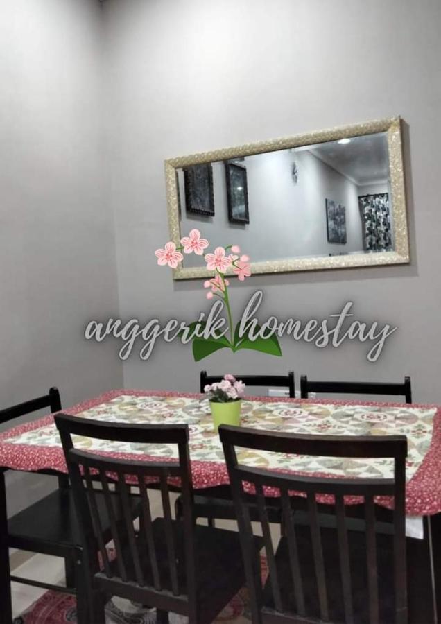 Anggerik Homestay Dungun Kampong Sura Tengah 外观 照片